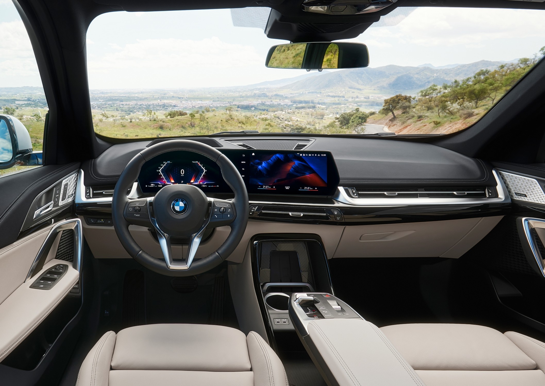bmwx12023interior